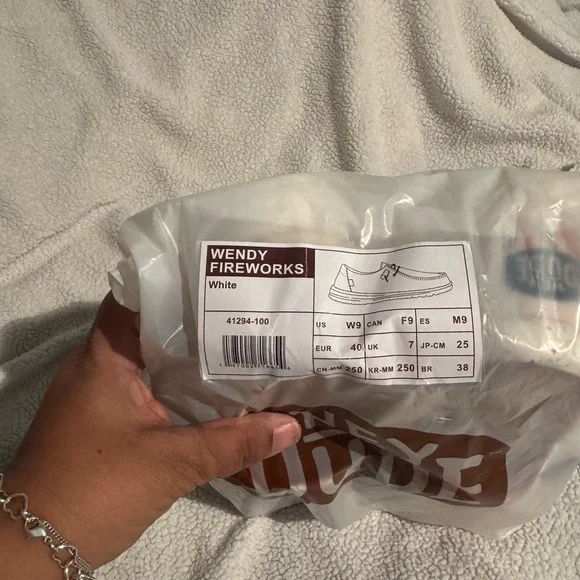 Hey Dude Women’s White Red Firework Slip-On Shoes - Picture 6 of 7